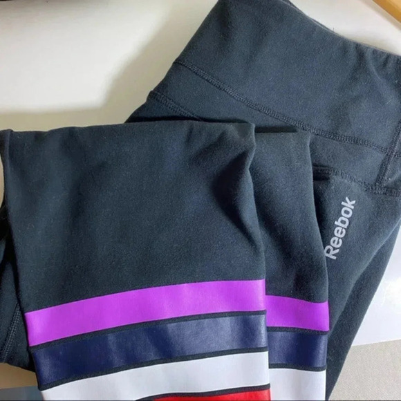 Reebok XL Black capris with 4 multicolor‎ stripes - Picture 5 of 7